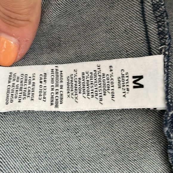 Excellent condition Denim Jacket size Medium - Picture 2 of 3